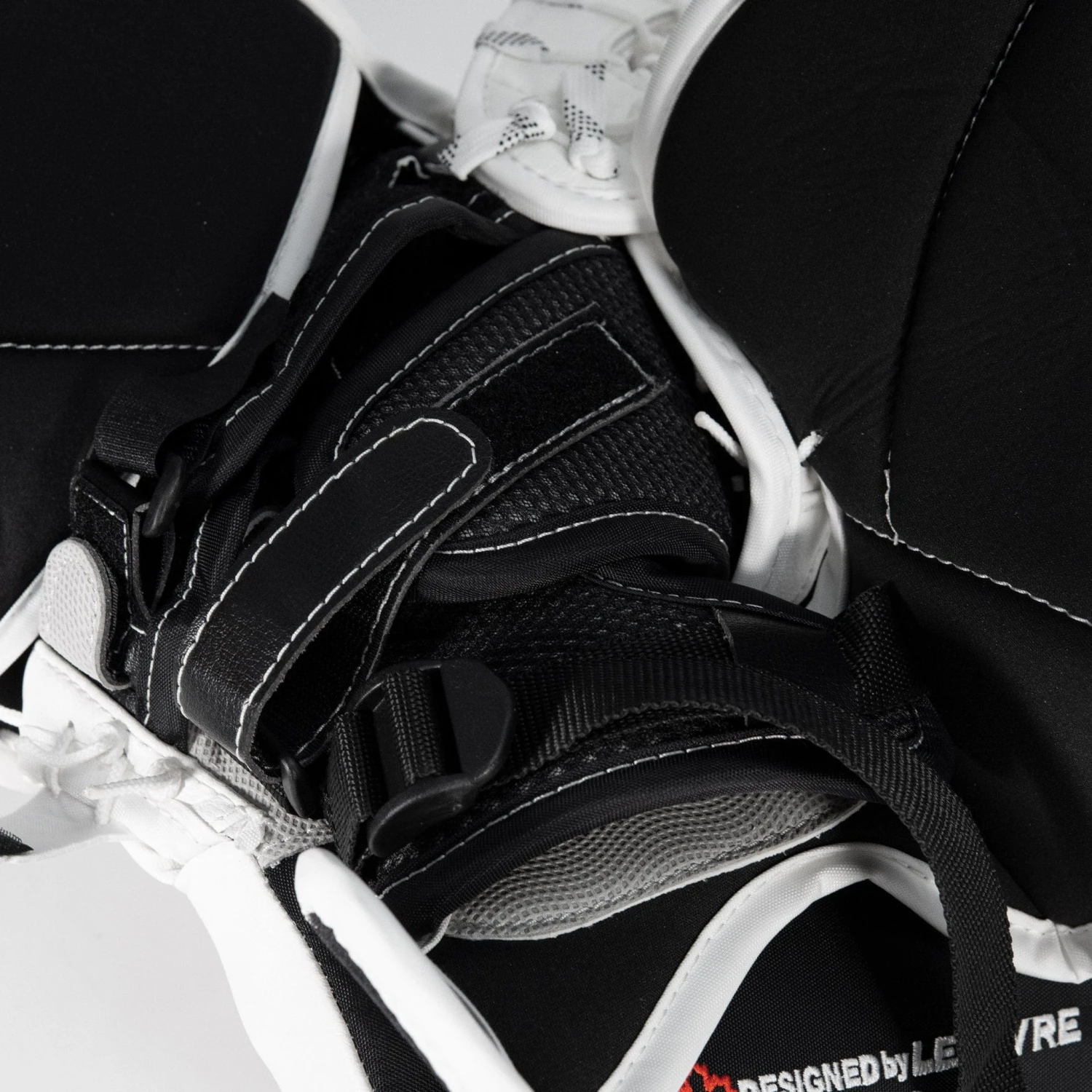 TRUE L12.2 Senior Goalie Catcher - Stock 15 TRUE L12.2 Senior Goalie Catcher - Stock - Image 15