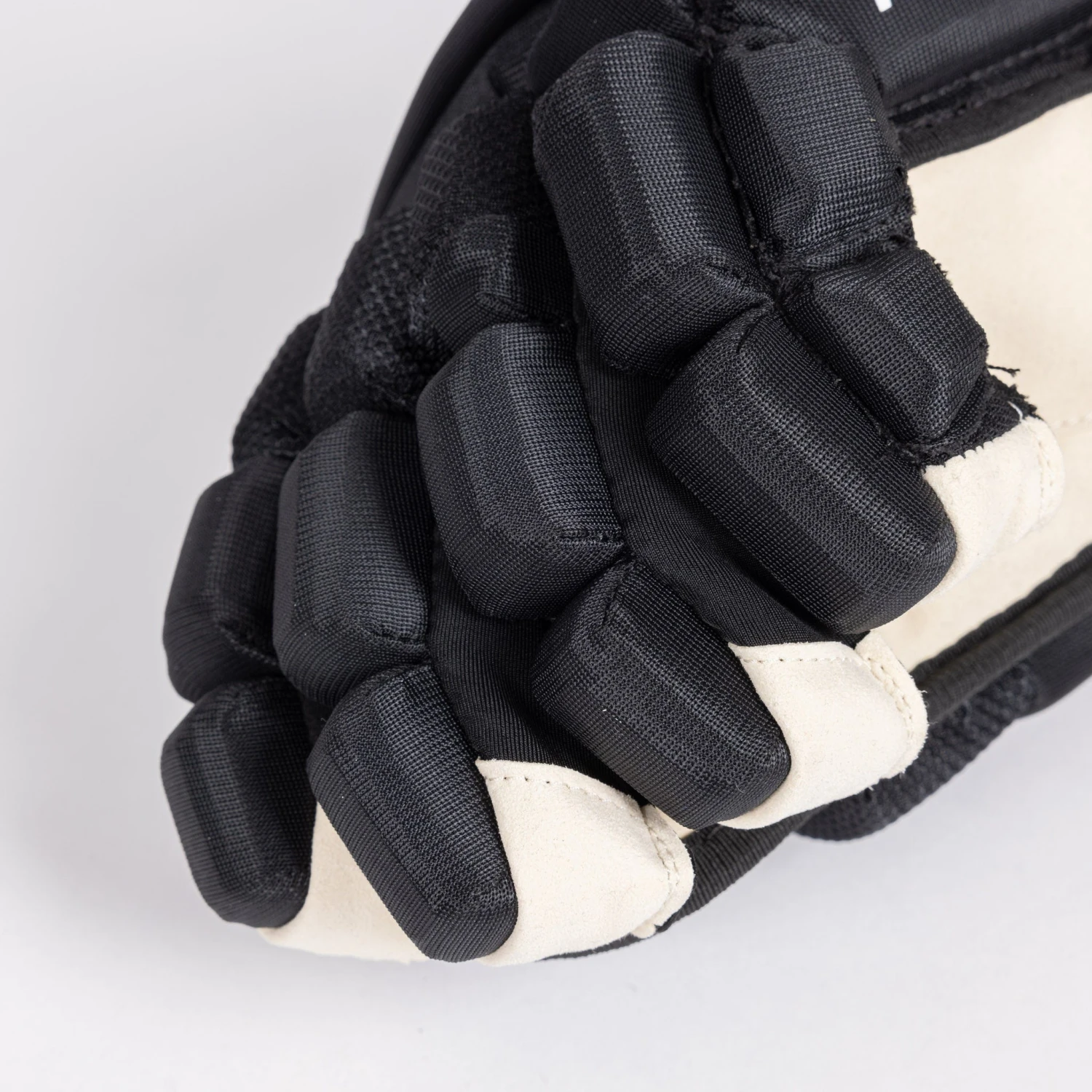 TRUE Catalyst Pro Stock Senior Hockey Glove - Hartford 9 TRUE Catalyst Pro Stock Senior Hockey Glove - Hartford - Image 9