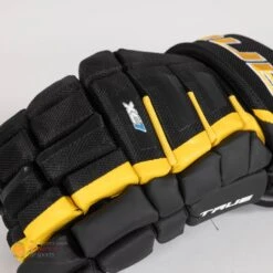 TRUE XC7 Senior Hockey Gloves -True true gloves true xc7 senior hockey gloves 28534938927170
