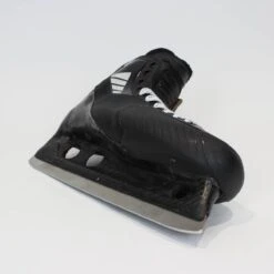 TRUE Senior One Piece Goalie Skates - Pro Stock - Beige Liner - Size 11 -True true goalie skates true senior one piece goalie skates pro stock beige liner size 11 11 15189156626498