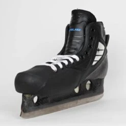 TRUE Senior One Piece Goalie Skates - Pro Stock - Black/Blue Liner - Size 11 -True true goalie skates true senior one piece goalie skates pro stock black blue liner size 11 11 15186402050114