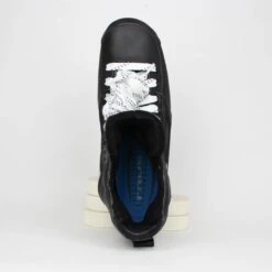 TRUE Senior One Piece Goalie Skates - Pro Stock - "NA" - Size 11 -True true goalie skates true senior one piece goalie skates pro stock na size 11 11 15186369413186