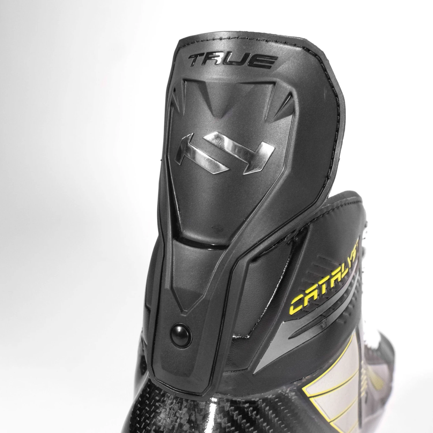 TRUE Catalyst 9 Junior Hockey Skates 8 TRUE Catalyst 9 Junior Hockey Skates - Image 8