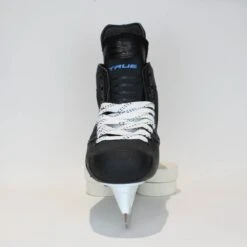 TRUE Player Senior Hockey Skates - Pro Stock - VH Holder - Size 9 -True true hockey skates true player senior hockey skates pro stock vh holder size 9 9 r standard 15187095126082