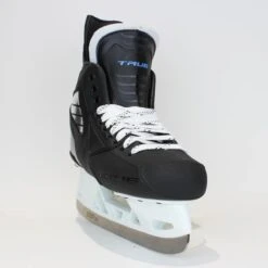 TRUE Player Senior Hockey Skates - Pro Stock - VH Holder - White Felt Tongue - Size 7 -True true hockey skates true player senior hockey skates pro stock vh holder white felt tongue size 7 7 r standard 15186692145218