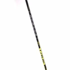 TRUE Catalyst 3X Junior Hockey Stick S21 - 50 Flex -True true hockey sticks true catalyst 3x junior hockey stick 50 flex 28797105012802